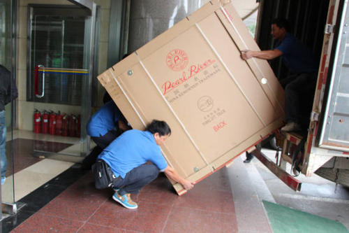 方正钢琴贵重工艺品无忧运